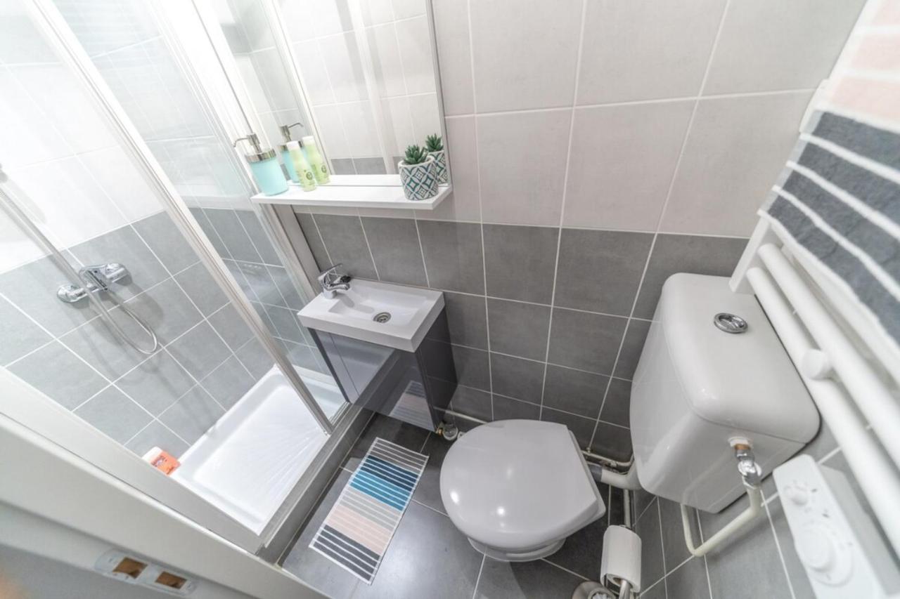 Charming Renovated Studio - วีเลอร์บาน ภายนอก รูปภาพ