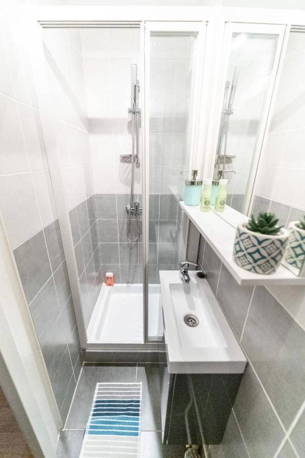 Charming Renovated Studio - วีเลอร์บาน ภายนอก รูปภาพ